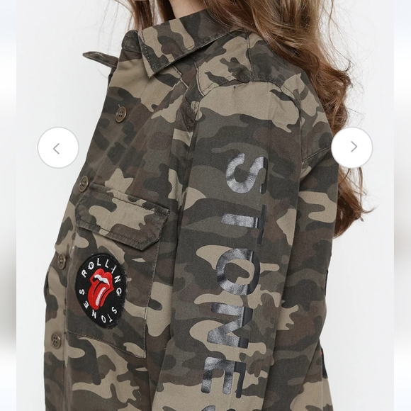 FOREVER21 Olive Jean Camouflage Rolling Stones Patch Utility Jacket - Picture 2 of 12